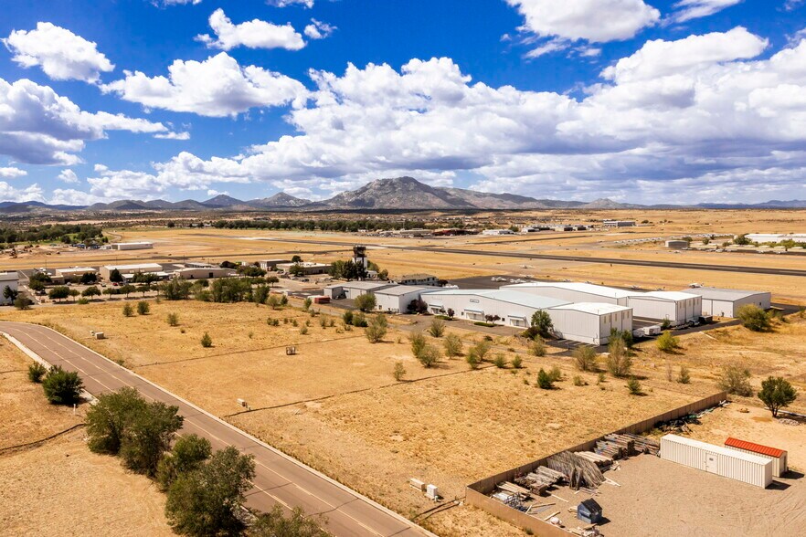 2206 Cirrus Dr, Prescott, AZ à vendre - Photo de l’immeuble – Image 2 sur 2