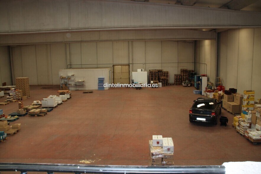 Industriel/Logistique dans Ávila, Ávila à vendre - Photo de l’immeuble – Image 3 sur 18