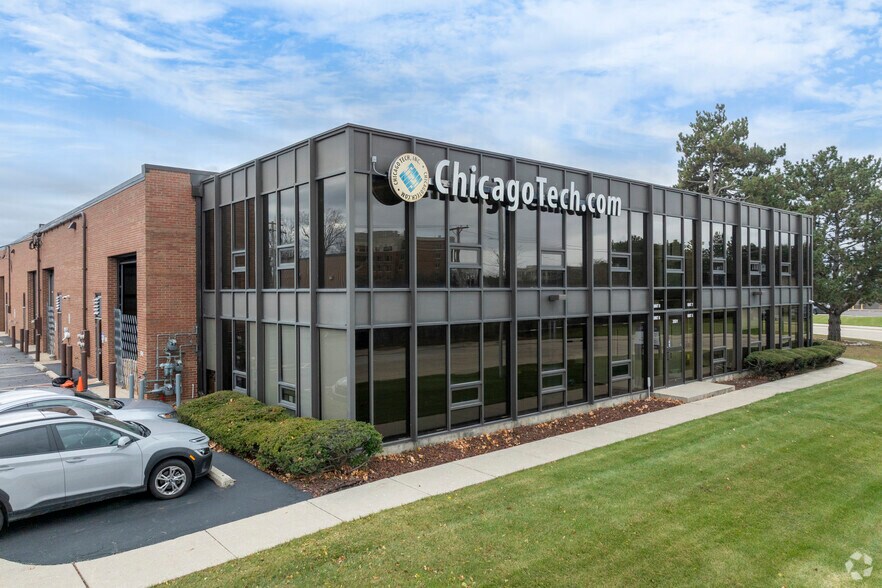 3501 Woodhead Dr, Northbrook, IL à louer - Photo de l’immeuble – Image 3 sur 21