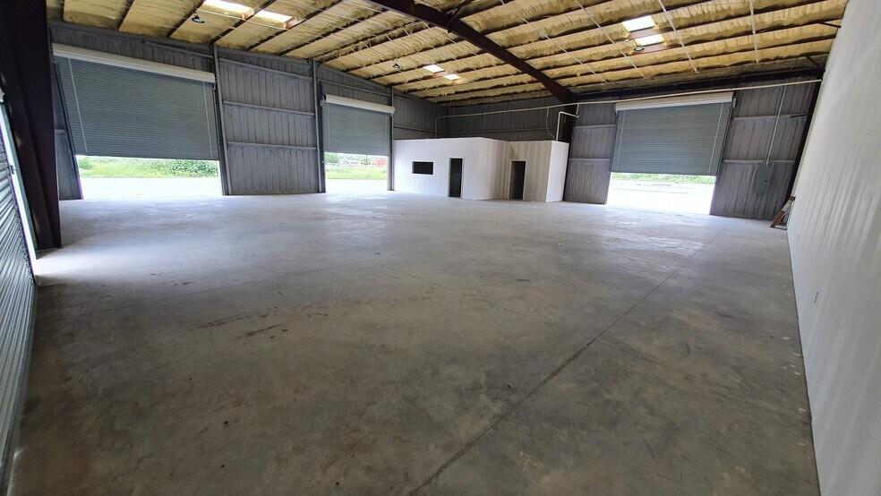 12130 Antoine Dr, Houston, TX à louer - Photo intérieure – Image 3 sur 7