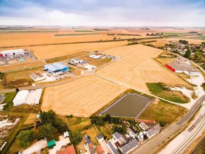 Terrain dans Les Villages Vovéens à vendre - Photo de l’immeuble – Image 2 sur 4