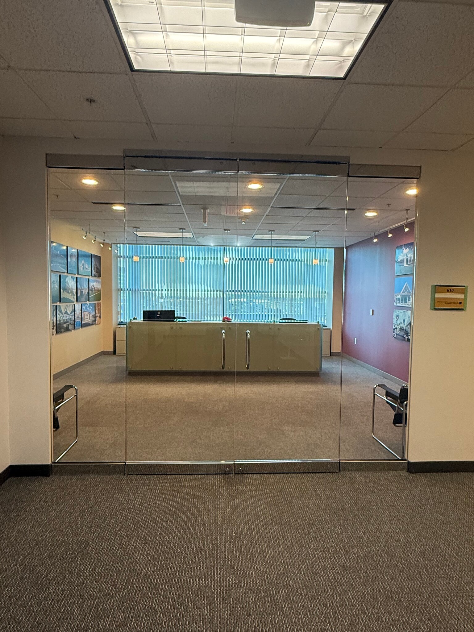 20750 Civic Center Dr, Southfield, MI à louer Photo intérieure– Image 1 sur 6
