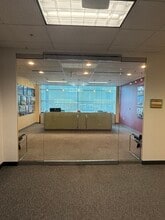 20750 Civic Center Dr, Southfield, MI à louer Photo intérieure– Image 1 sur 6