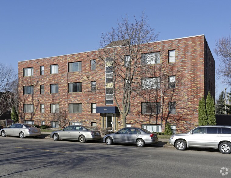 563 Cleveland Ave S, Saint Paul, MN à vendre - Photo de l’immeuble – Image 2 sur 9