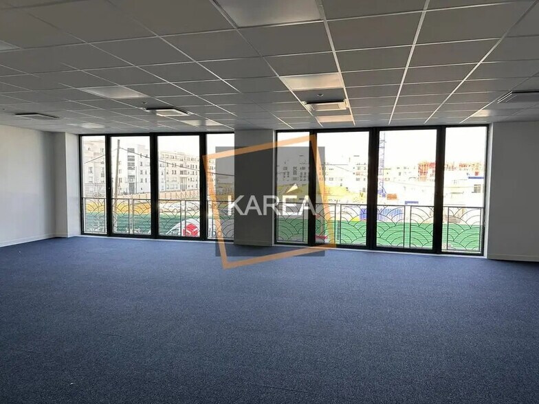 Bureau dans Chessy à louer - Photo intérieure – Image 2 sur 5