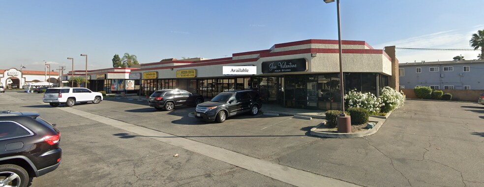 9400-9436 Firestone Blvd, Downey, CA à louer - Photo de l’immeuble – Image 2 sur 15