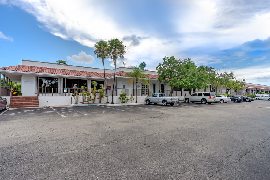 5701 Overseas Hwy, Marathon, FL à vendre - Photo de l’immeuble – Image 3 sur 12