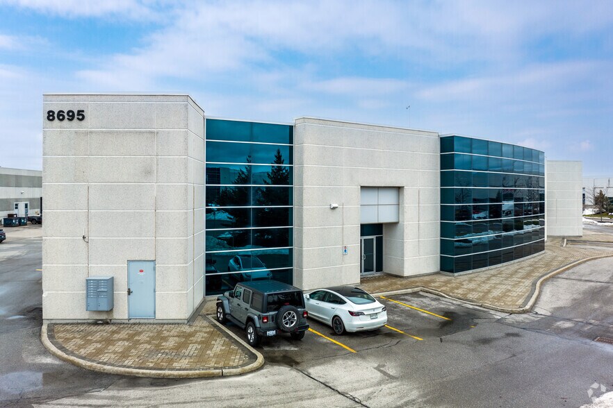 8695 Escarpment Way, Milton, ON à louer - Photo de l’immeuble – Image 2 sur 4