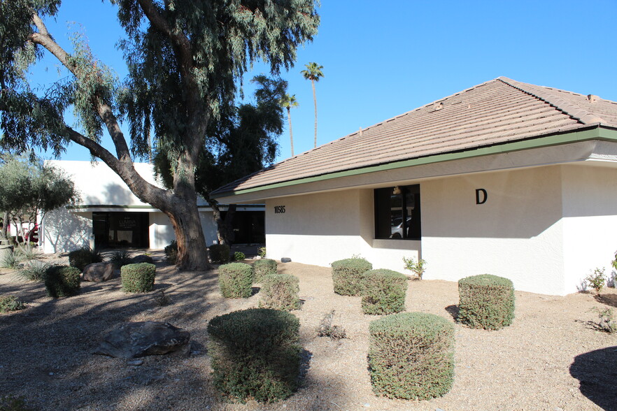 10555-10599 N Tatum Blvd, Paradise Valley, AZ à louer - Photo de l’immeuble – Image 2 sur 6