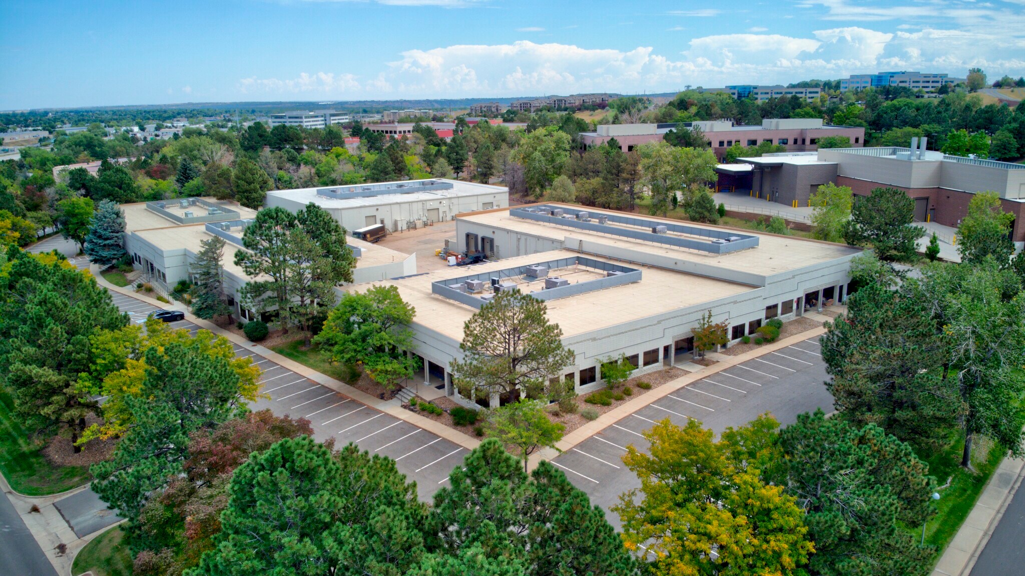 100 Technology Drive portefeuille de 3 biens à vendre sur LoopNet.fr Photo de l’immeuble– Image 1 sur 12