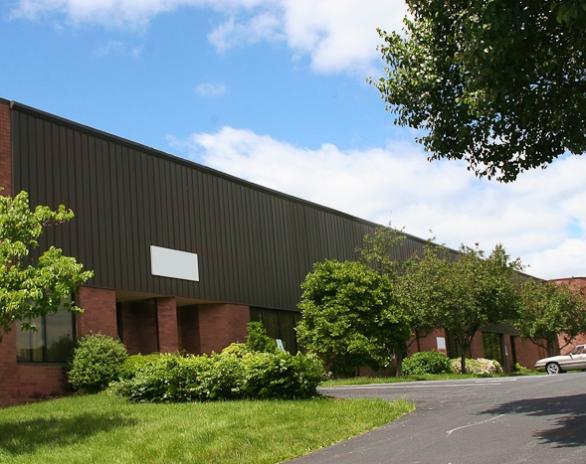 408 Elmwood Ave, Sharon Hill, PA à louer - Photo de l’immeuble – Image 3 sur 11