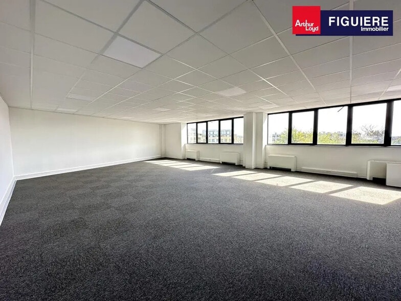 Bureau dans Aix-en-Provence à louer - Photo intérieure – Image 1 sur 7