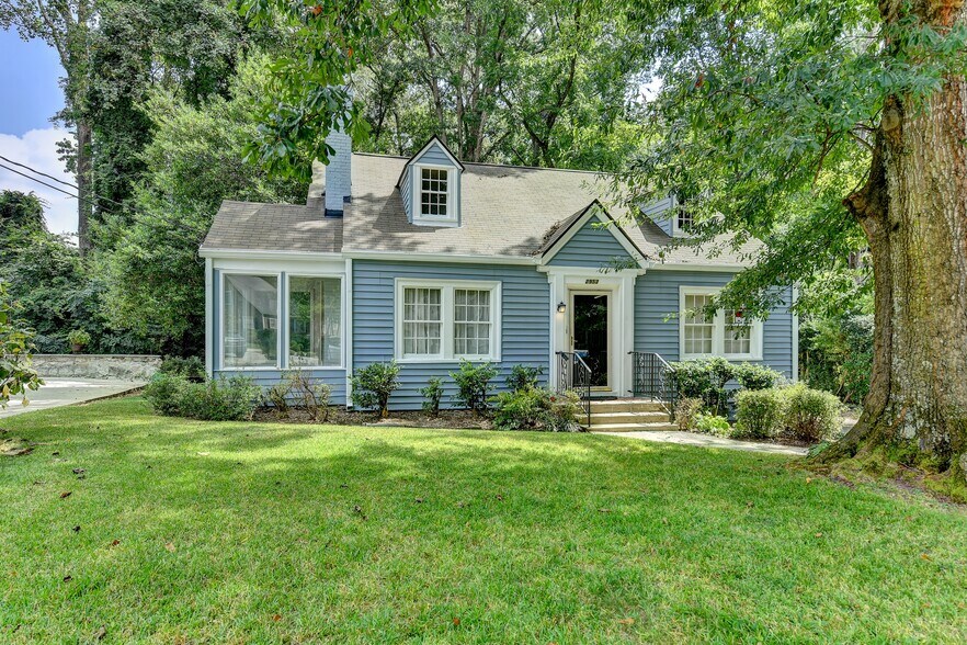 2953 Hardman Ct NE, Atlanta, GA à vendre - Photo de l’immeuble – Image 3 sur 60