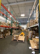 202-206 Pegasus Ave, Northvale, NJ à louer Photo intérieure– Image 2 sur 3