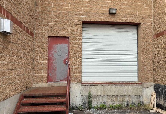 6048 Hwy-9, King, ON à louer - Photo de l’immeuble – Image 1 sur 8