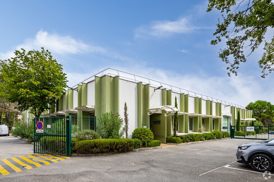 1360 Route Des Dolines, Valbonne à louer - Photo principale – Image 1 sur 18