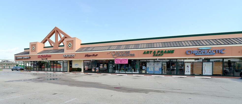 1501-1551 E Commercial Blvd, Oakland Park, FL à louer - Photo de l’immeuble – Image 3 sur 4