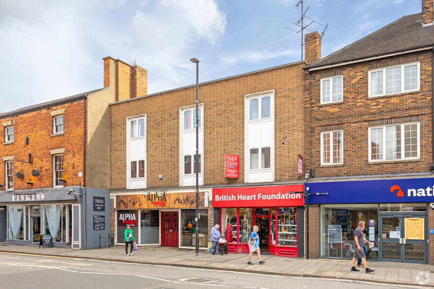21-21A High St, Grantham à louer - Photo principale – Image 1 sur 2