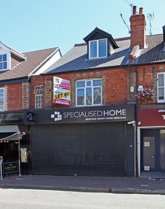 Plus de détails pour 75 High St, Camberley - Local commercial à vendre