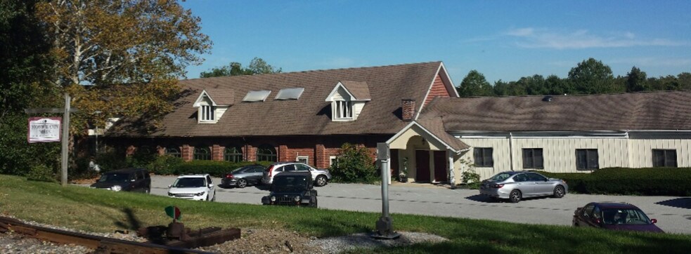 100 W Rockland Rd, Montchanin, DE à louer - Photo de l’immeuble – Image 2 sur 6