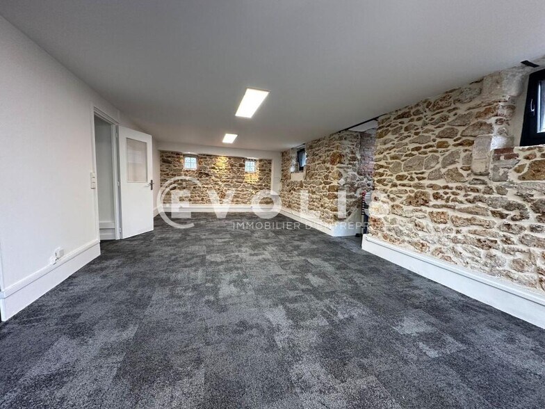 Bureau dans Ivry-sur-Seine à louer - Photo intérieure – Image 2 sur 8