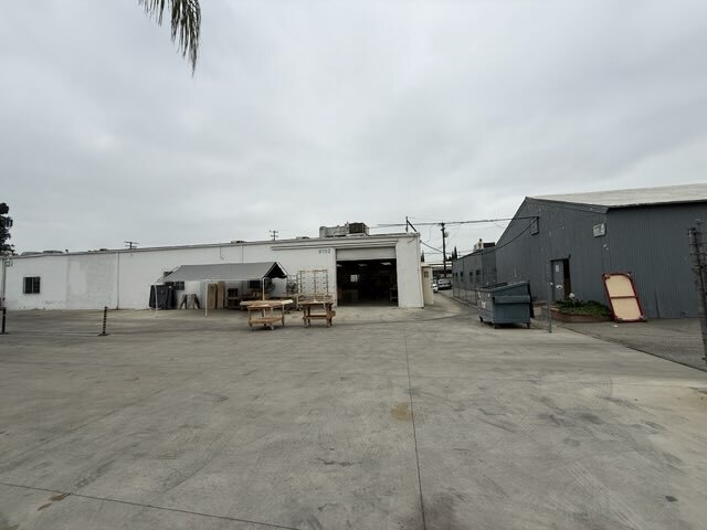 9702 Factorial Way, South El Monte, CA à louer Photo principale– Image 1 sur 6