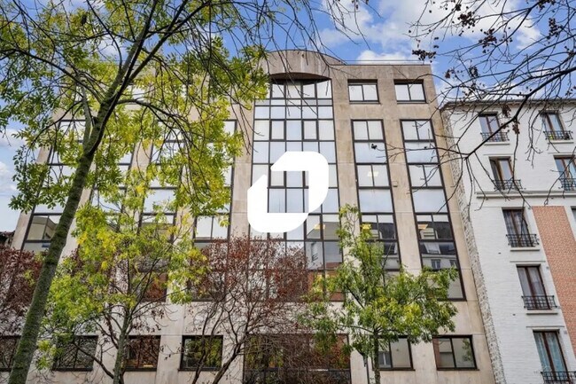 Plus de détails pour Bureau à vendre