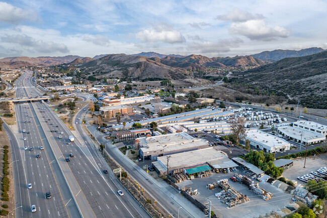 Plus de détails pour 29360 Roadside Dr, Agoura Hills, CA - Local d'activités à louer