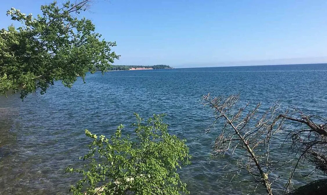 244 Eagles Nest Rd, Marquette, MI à vendre Photo principale– Image 1 sur 4