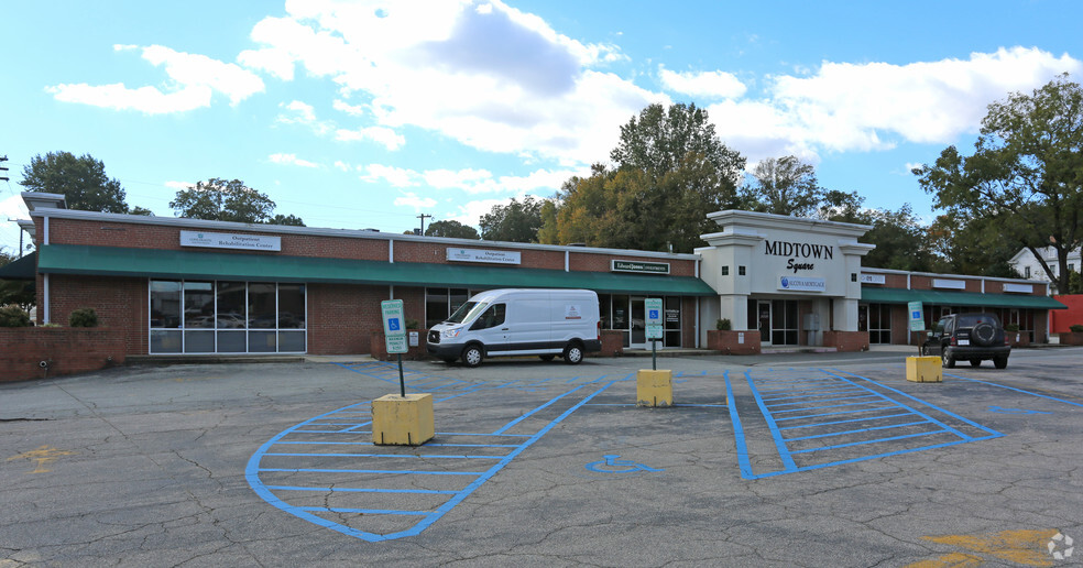 730 S Scales St, Reidsville, NC à louer - Photo de l’immeuble – Image 2 sur 4