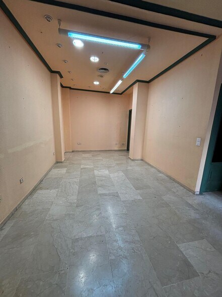 Local commercial dans Córdoba, Córdoba à louer - Photo de l’immeuble – Image 1 sur 1