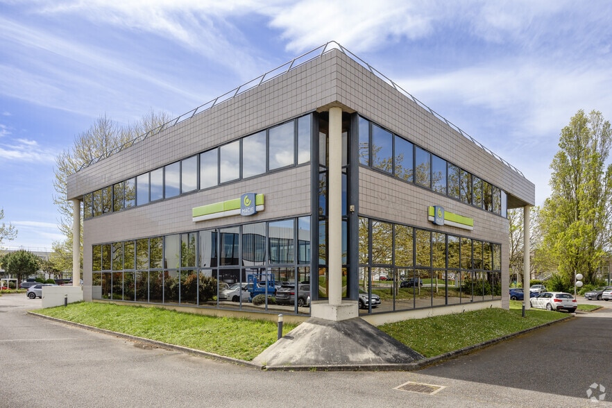 130 Rue Galilée, Labège à louer - Photo de l’immeuble – Image 2 sur 13