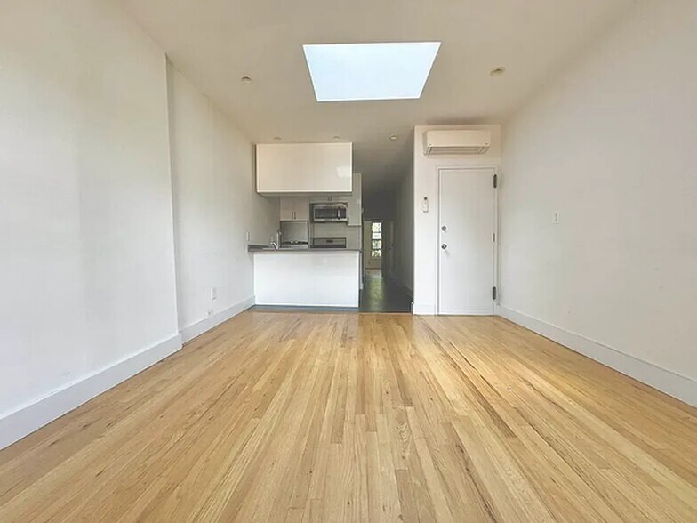 532 6th Ave, Brooklyn, NY à vendre - Photo intérieure – Image 3 sur 11