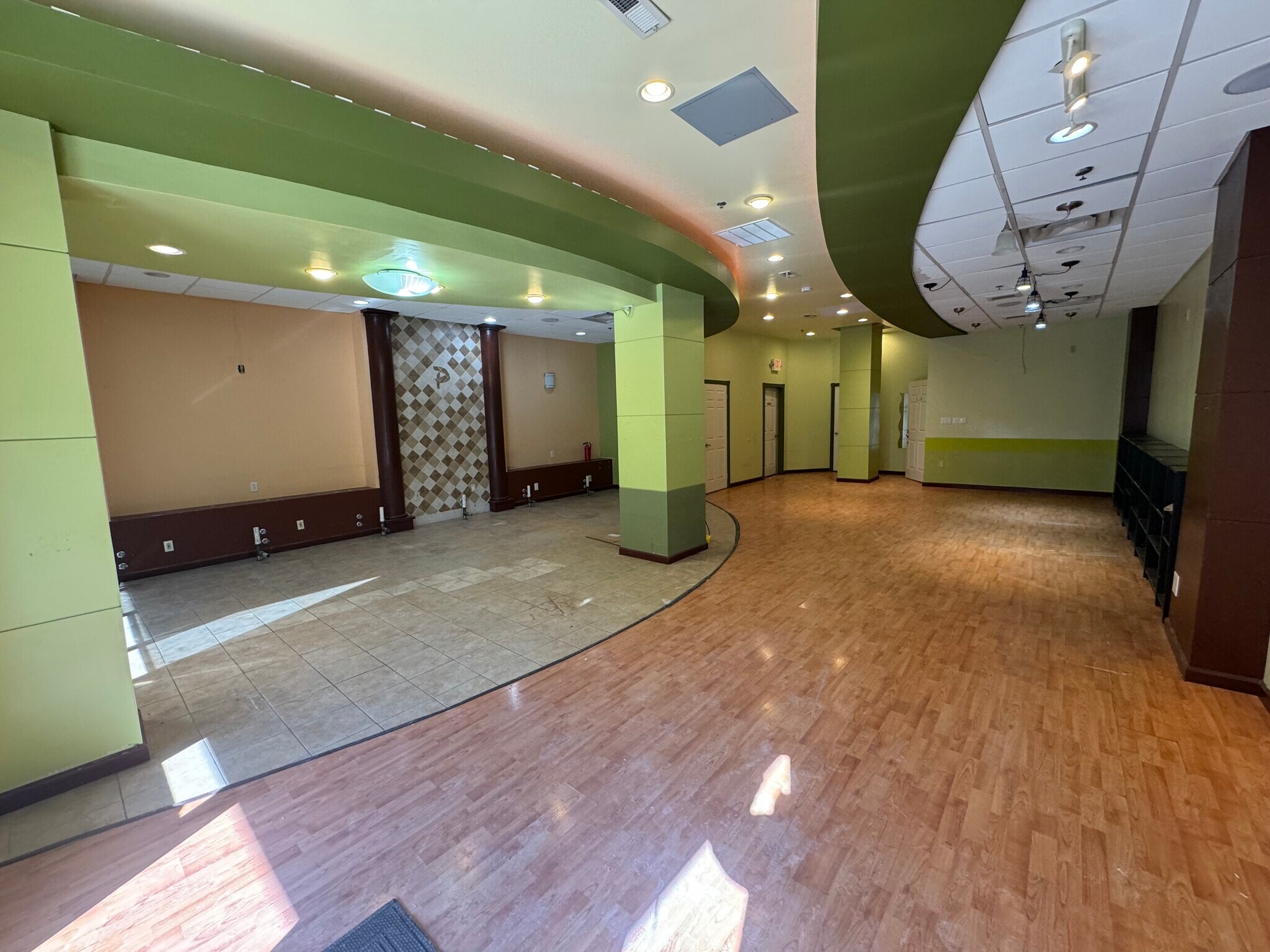 2001 Hamilton St, Philadelphia, PA à louer Photo principale– Image 1 sur 10