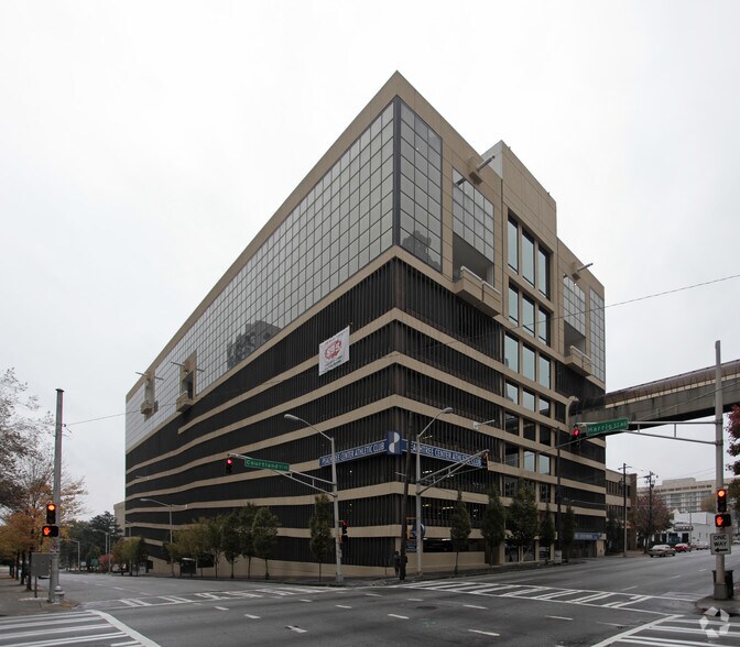 227 Courtland St NE, Atlanta, GA à louer - Photo de l’immeuble – Image 1 sur 7