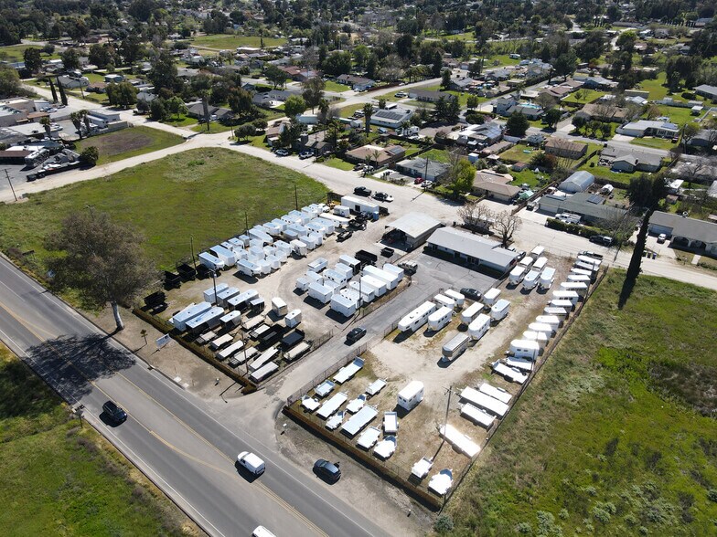 2430 Main St, Ramona, CA à vendre - Photo de l’immeuble – Image 1 sur 6