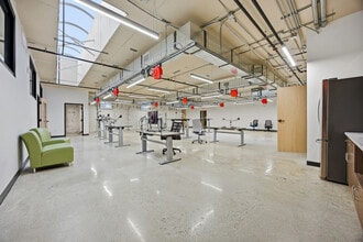 118 N Broadway, Fargo, ND à louer Photo intérieure– Image 2 sur 13