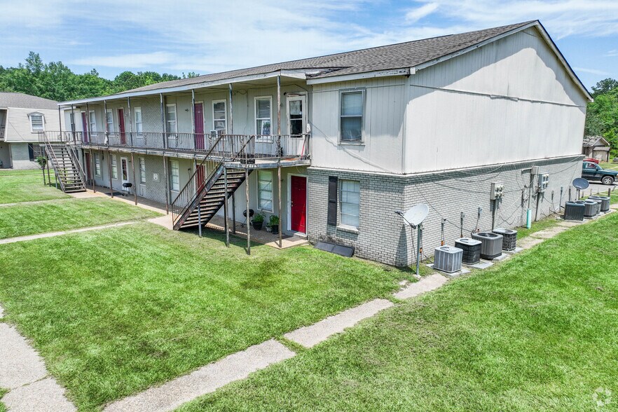 22 Central School Rd, Hattiesburg, MS à vendre - Photo de l’immeuble – Image 3 sur 7