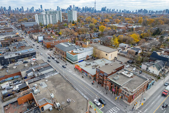 1079 Bloor St W, Toronto, ON - VUE AÉRIENNE  vue de carte