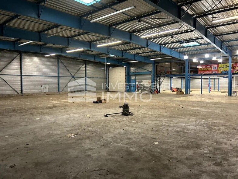 Industriel/Logistique dans Magny-en-Vexin à vendre - Photo intérieure – Image 1 sur 7