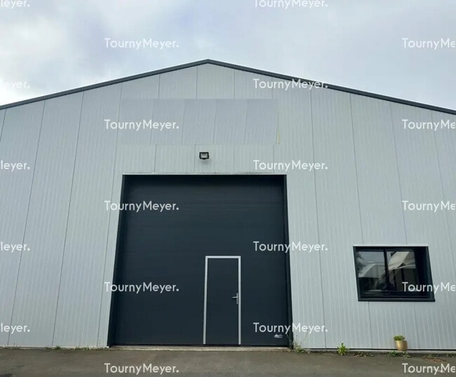 Plus de détails pour Local d’activités à vendre