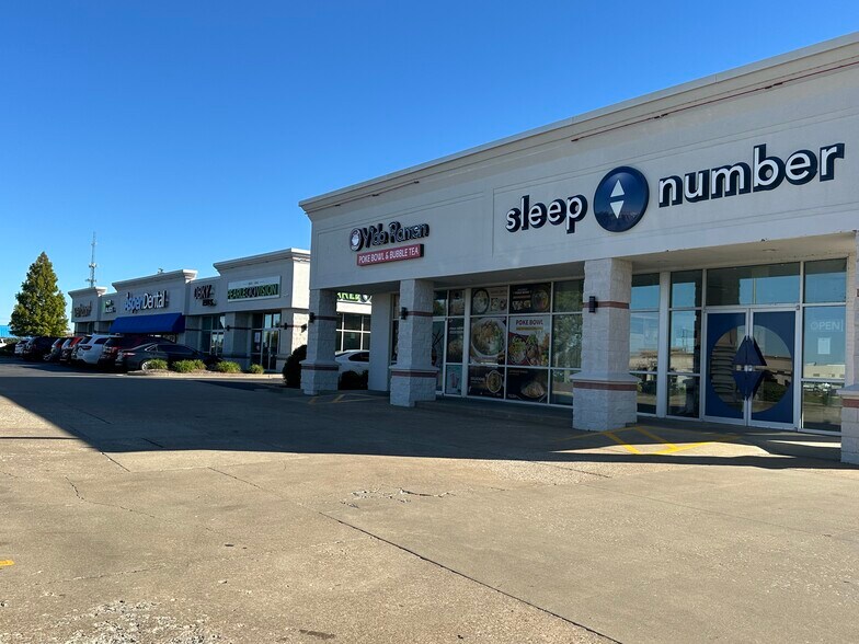 5051 Frederica St, Owensboro, KY à louer - Photo de l’immeuble – Image 3 sur 7