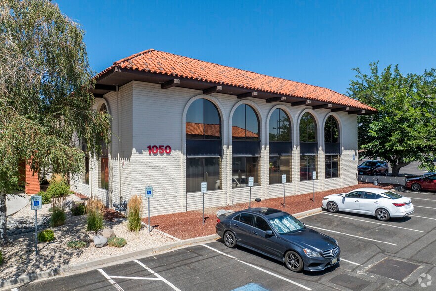 1050 E Williams St, Carson City, NV à vendre - Photo principale – Image 1 sur 6