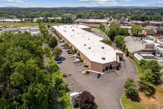 Plus de détails pour 141 South St, West Hartford, CT - Local d'activités, Industriel/Logistique à louer