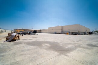 Plus de détails pour 11200 Wright Rd, Lynwood, CA - Terrain à louer