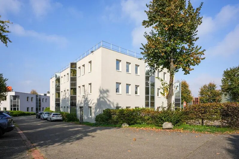213 Rue De Gerland, Lyon à louer - Photo de l’immeuble – Image 3 sur 3