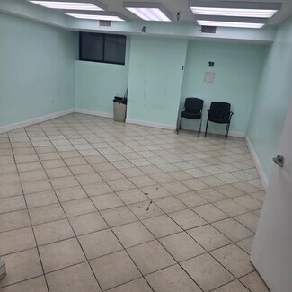 Plus de détails pour 311 St Nicholas Ave, Ridgewood, NY - Bureau à louer