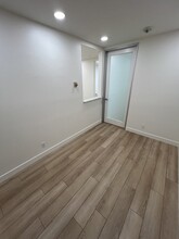 462 N Linden Dr, Beverly Hills, CA à louer Hall d’entrée– Image 1 sur 6