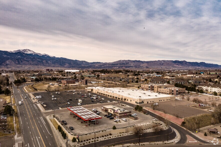 2508-2520 Airport Rd, Colorado Springs, CO à louer - Aérien – Image 2 sur 13