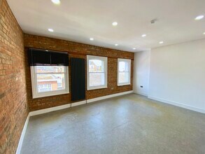 31 King St, Luton à louer Photo intérieure– Image 2 sur 9
